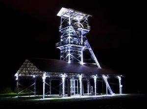 conception lumière d'un chevallement de mine