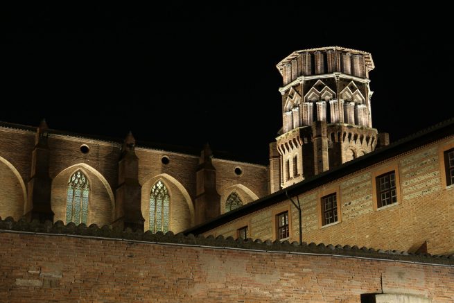 photo du musée des augustins de nuit