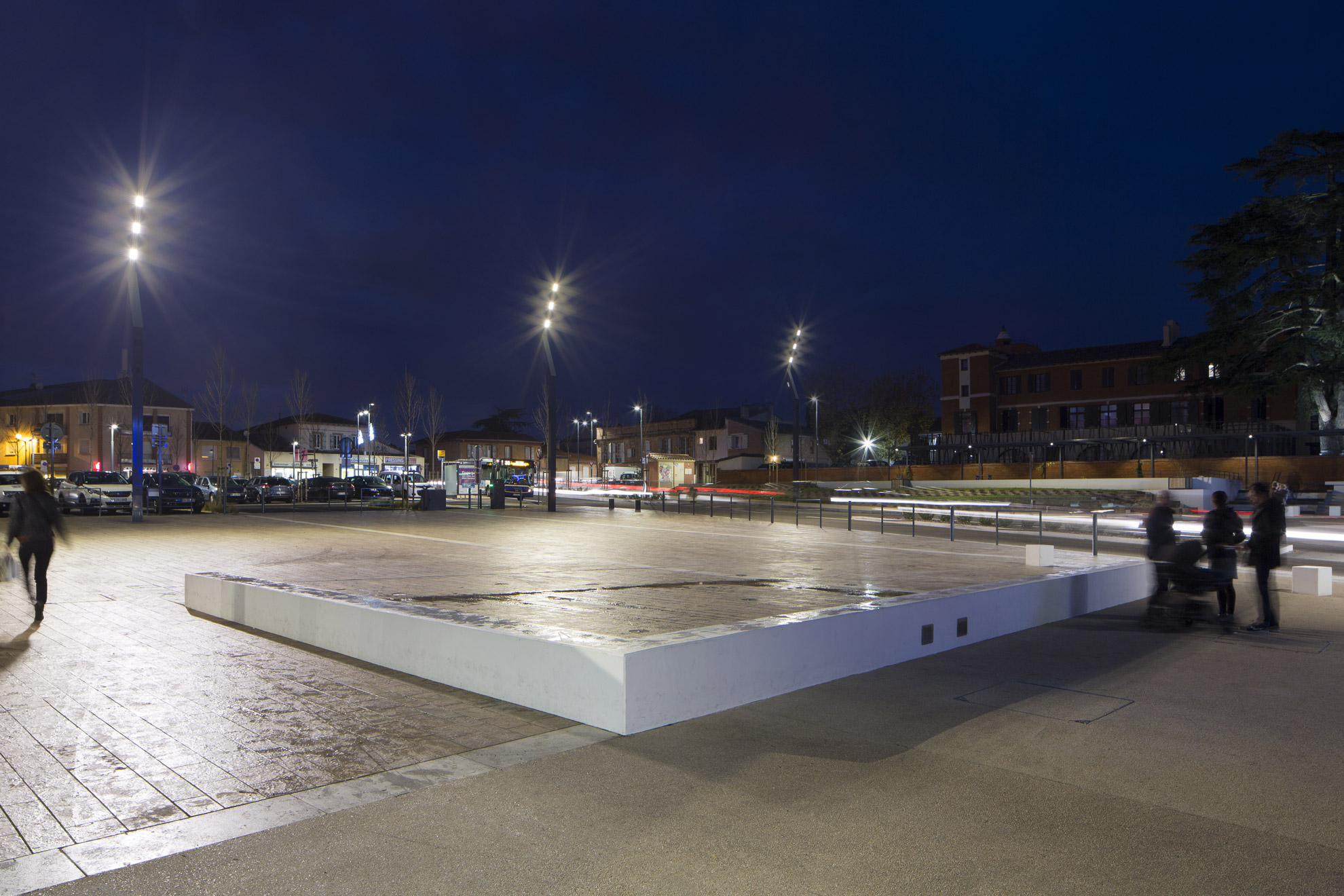 eclairage de la place de la république bruguières