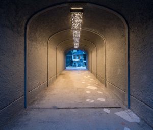 tunnel éclairé à pau