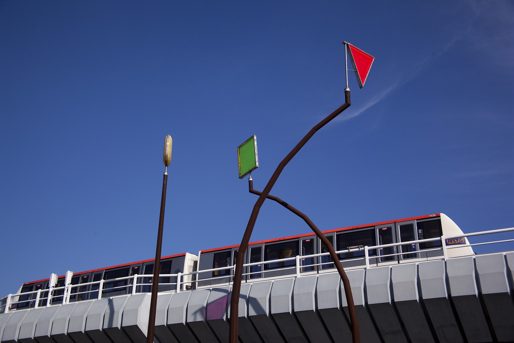 oeuvre d'art à la station Basso Cambo du métro de toulouse