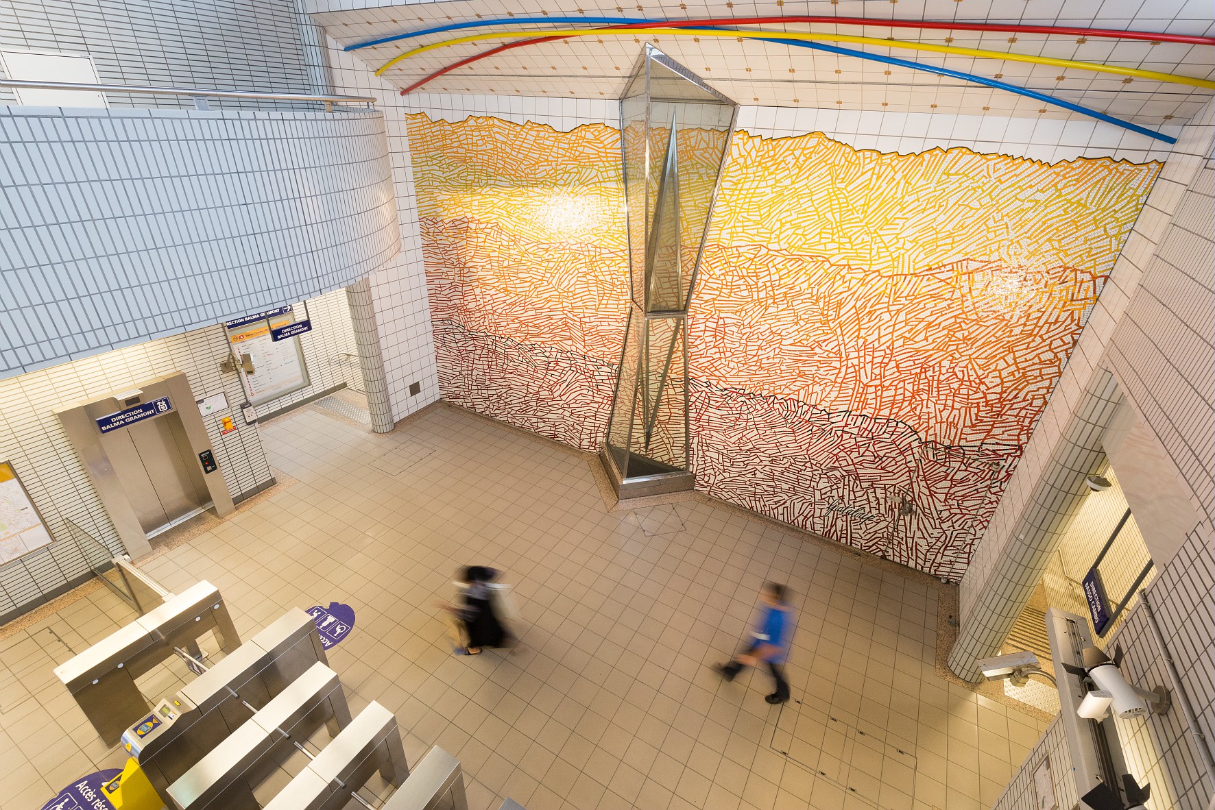 oeuvre d'art à la station Bellefontaine du métro de toulouse