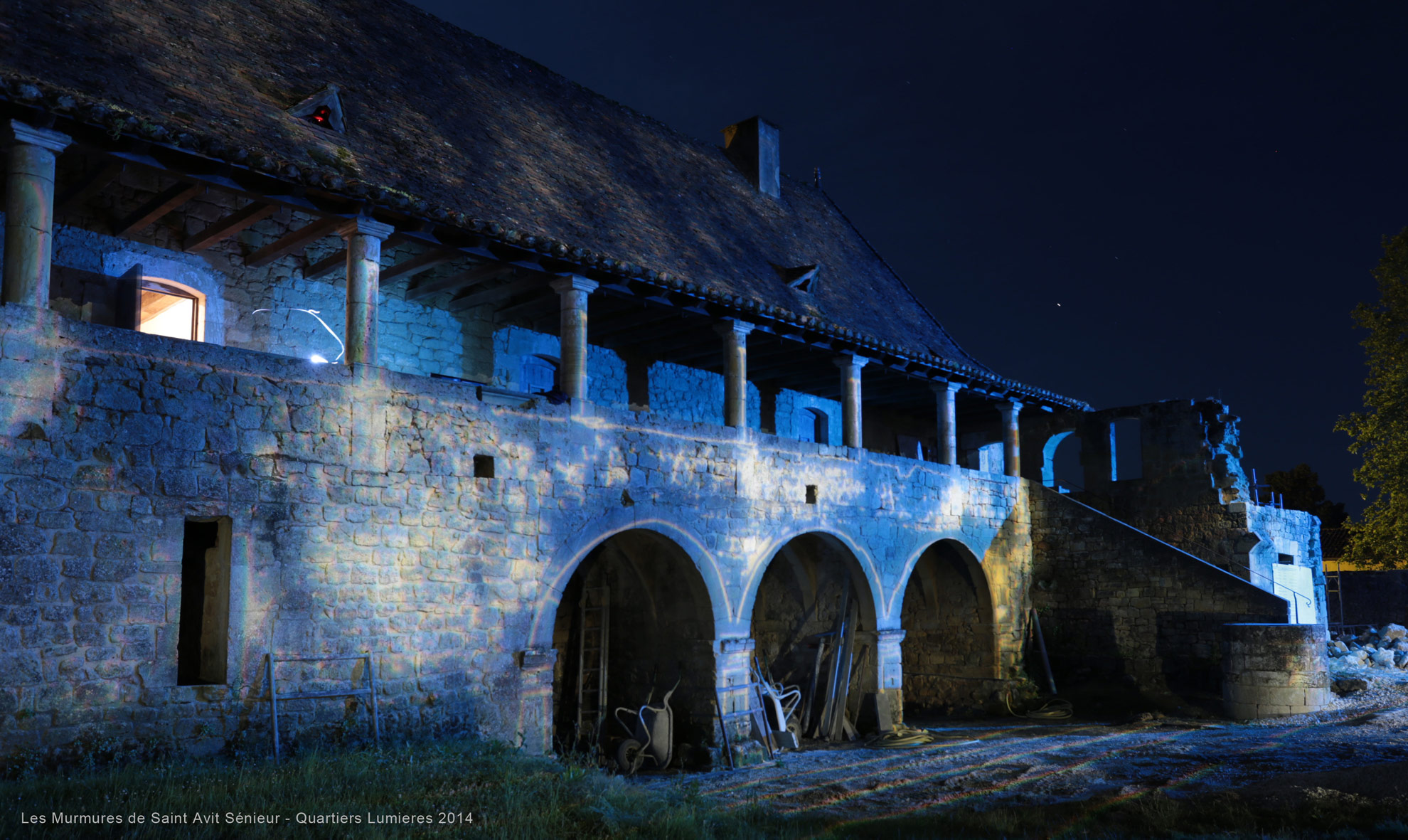 mise en lumière d'une abbatiale en périgord