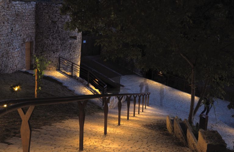 rampe lumineuse avec mini projecteurs