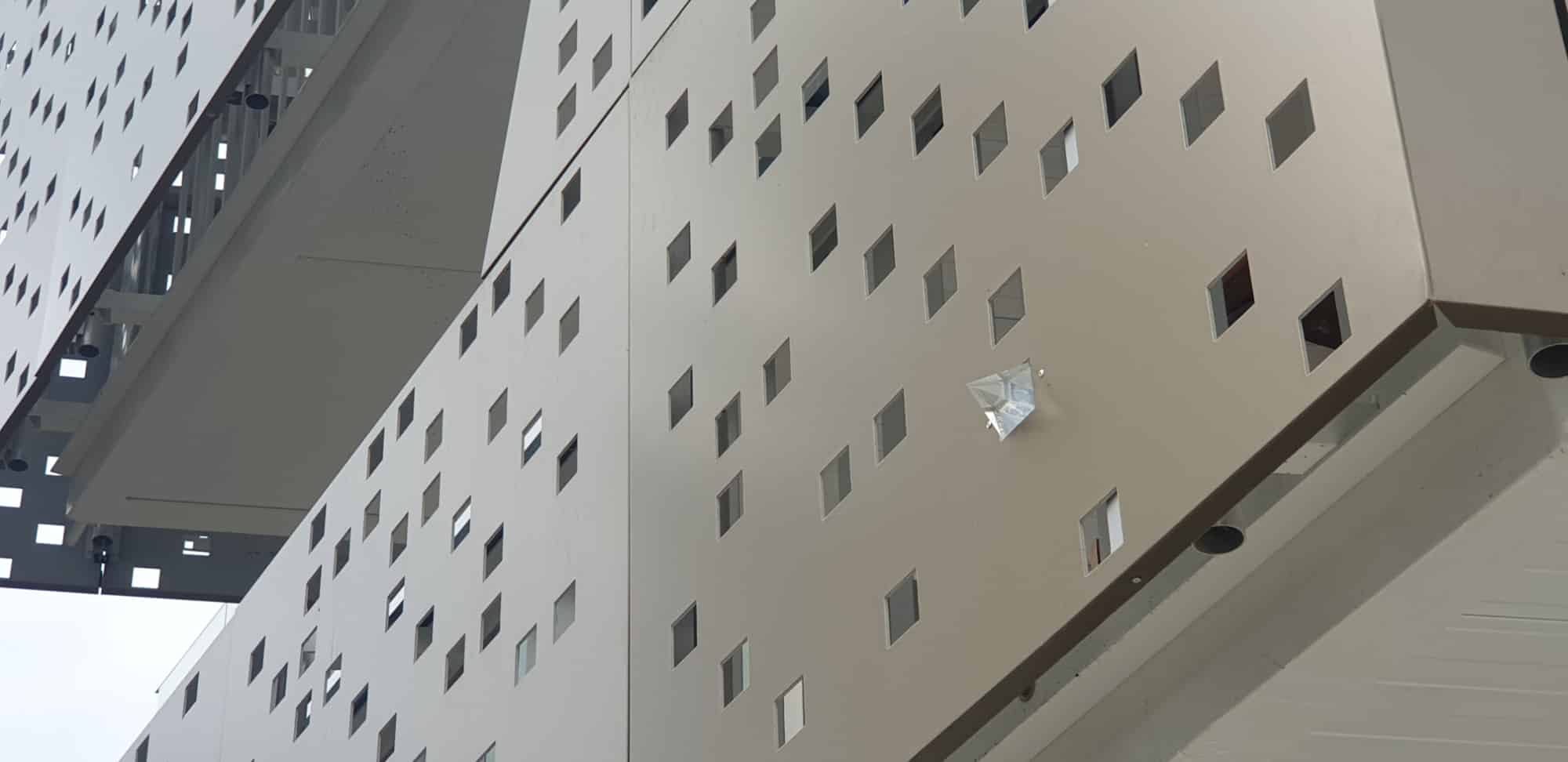 dimants led lumineux sur callepinage pour rénovation d'une tour