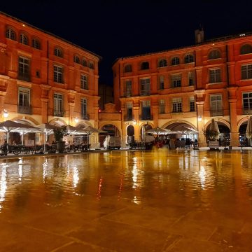 place nationale a montauban mise en lumière