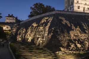 projection d'image gobo lumière sur le glacis du château de Pau