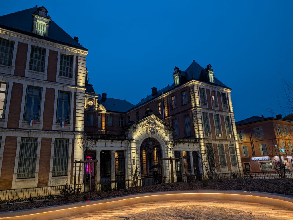 mise en lumière de la préfecture de Montauban